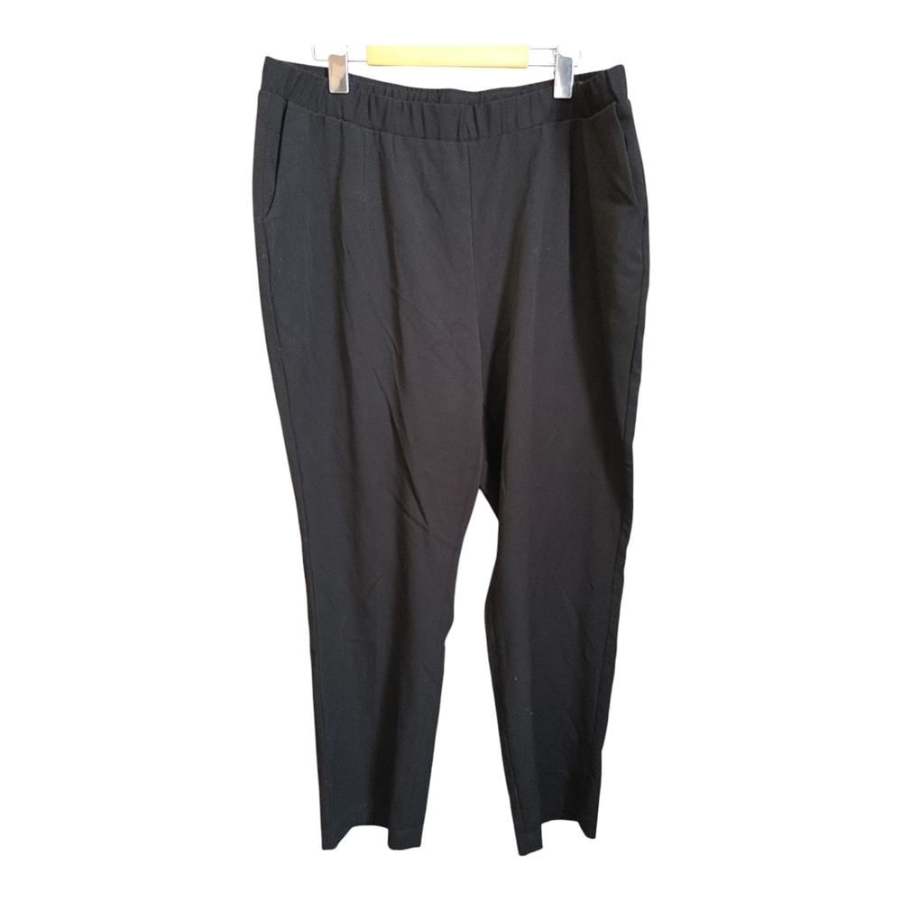Allison Daley Black Trousers with Pleats and Straight-Leg Fit